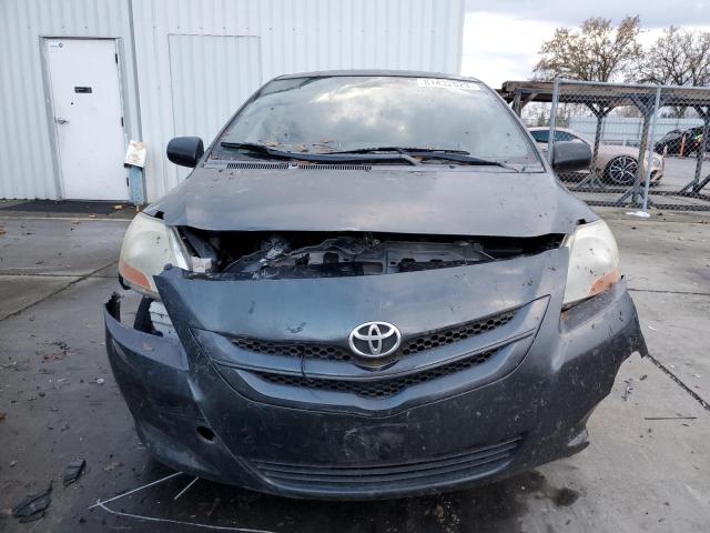 JTDBT923071007398 - 2007 TOYOTA YARIS CHARCOAL photo 5