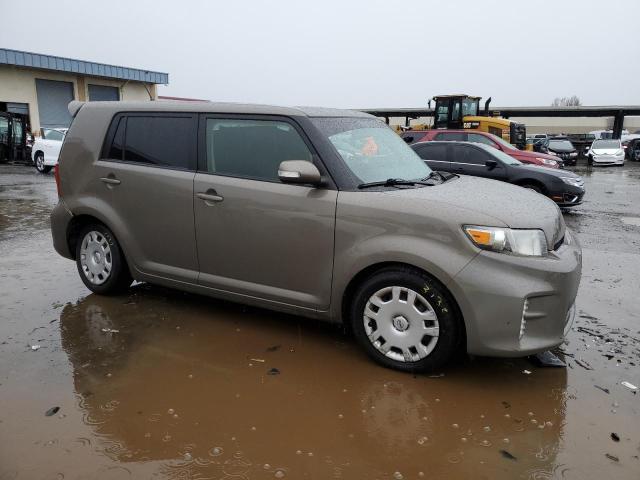 JTLZE4FE7DJ031852 - 2013 TOYOTA SCION XB BEIGE photo 4