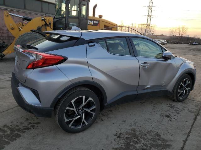 JTNKHMBX3K1060608 - 2019 TOYOTA C-HR XLE SILVER photo 3