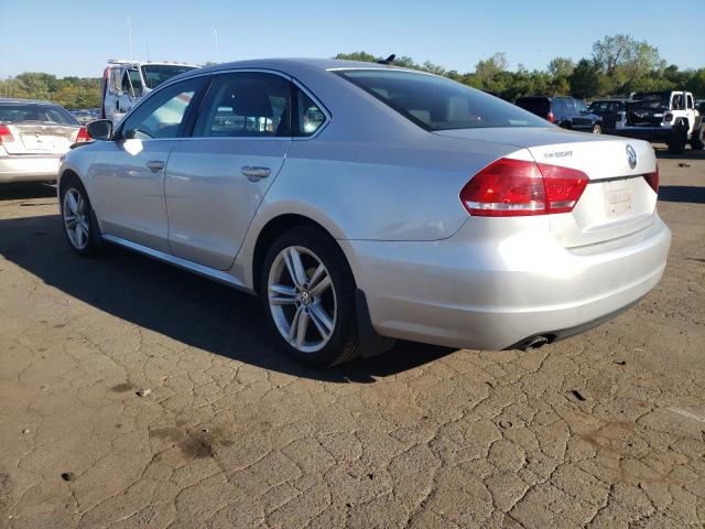 1VWBN7A32EC001701 - 2014 VOLKSWAGEN PASSAT SE SILVER photo 2