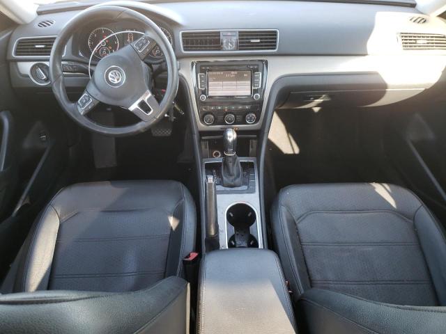 1VWBN7A32EC001701 - 2014 VOLKSWAGEN PASSAT SE SILVER photo 8