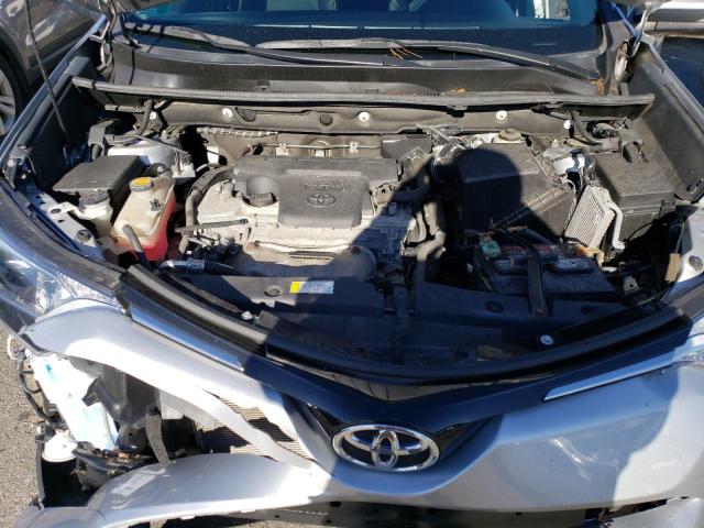 2T3RFREV5GW501597 - 2016 TOYOTA RAV4 XLE SILVER photo 12