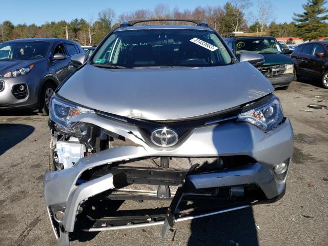 2T3RFREV5GW501597 - 2016 TOYOTA RAV4 XLE SILVER photo 5