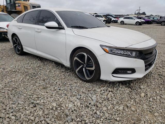1HGCV1F38LA061747 - 2020 HONDA ACCORD SPORT WHITE photo 4