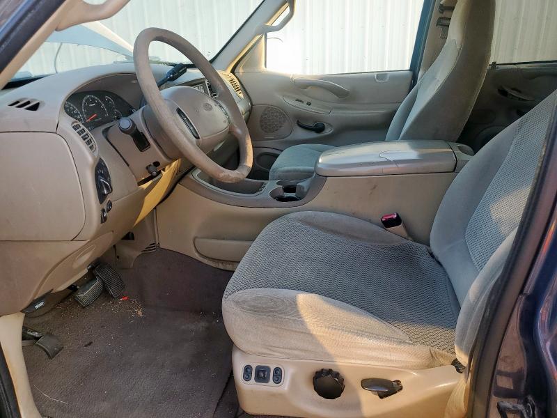 1FMRU1563YLB35929 - 2000 FORD EXPEDITION XLT BLUE photo 7