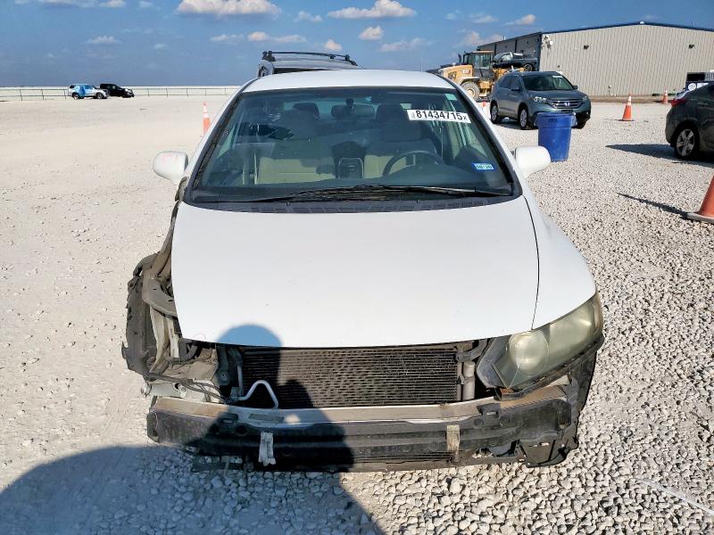 2HGFA1F56AH588517 - 2010 HONDA CIVIC LX WHITE photo 5