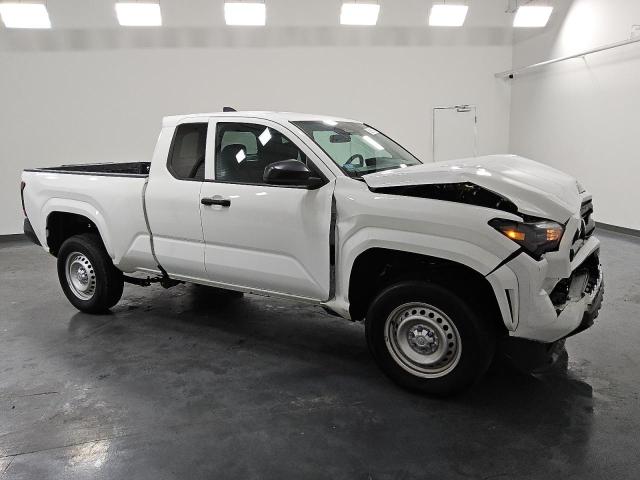 3TYJDAHN7ST022869 - 2025 TOYOTA TACOMA XTRACAB WHITE photo 4