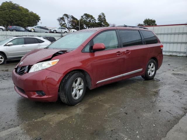 5TDKK3DC0BS126870 - 2011 TOYOTA SIENNA LE BURGUNDY photo 1