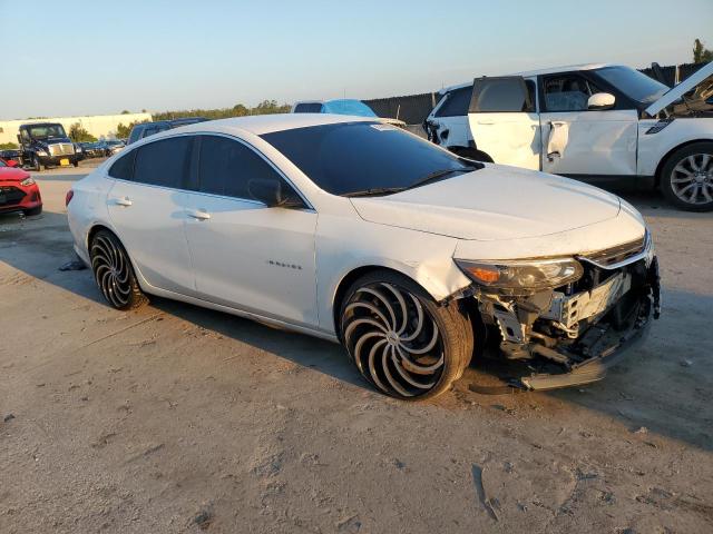 1G1ZB5ST0JF209641 - 2018 CHEVROLET MALIBU LS أبيض صورة 4