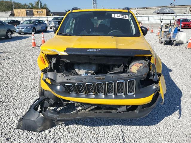 ZACCJBAB9JPJ51577 - 2018 JEEP RENEGADE SPORT YELLOW photo 5
