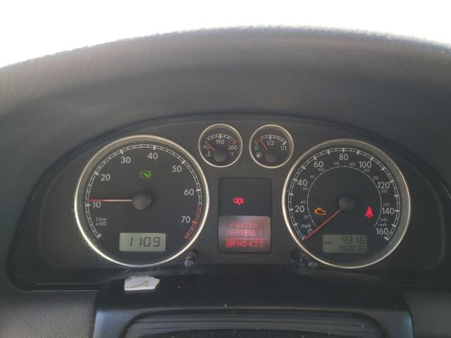 WVWPD63B14E181489 - 2004 VOLKSWAGEN PASSAT GLS SILVER photo 9