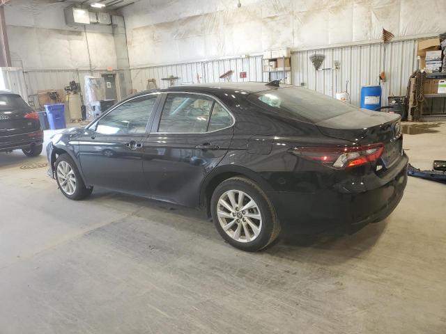 4T1C11BK0RU117139 - 2024 TOYOTA CAMRY LE Қара фото 2