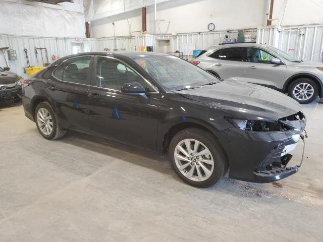 4T1C11BK0RU117139 - 2024 TOYOTA CAMRY LE Қара фото 4