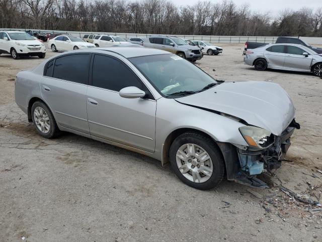 1N4AL11D35N491506 - 2005 NISSAN ALTIMA S SILVER photo 4