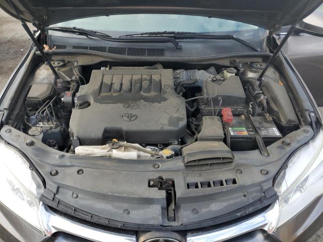 4T1BK1FK5FU558439 - 2015 TOYOTA CAMRY XSE GRAY photo 11