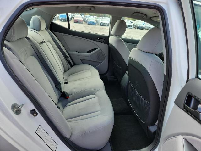 KNAGM4A77B5144332 - 2011 KIA OPTIMA LX Blanco foto 10