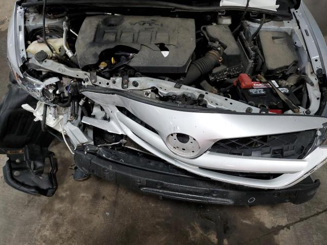 2T1BU4EE8BC737075 - 2011 TOYOTA COROLLA BASE SILVER photo 11