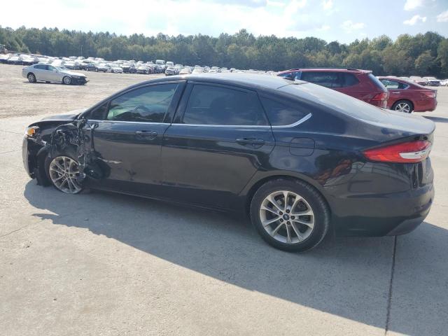 3FA6P0HD9LR136473 - 2020 FORD FUSION SE შავი ფოტო 2