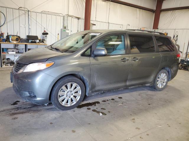 5TDJK3DC9BS003600 - 2011 TOYOTA SIENNA LE GREEN photo 1