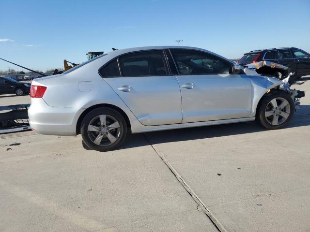 3VWD17AJ0EM270846 - 2014 VOLKSWAGEN JETTA SE SILVER photo 3