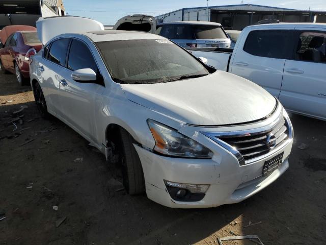 1N4AL3AP0FC215996 - 2015 NISSAN ALTIMA 2.5 WHITE photo 4