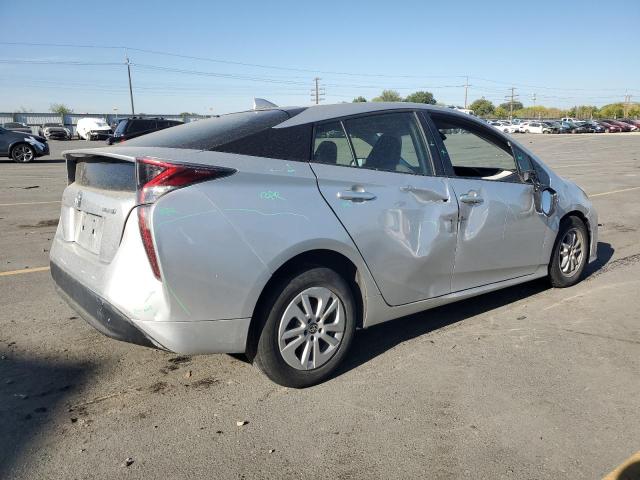 JTDKBRFU7H3033010 - 2017 TOYOTA PRIUS 银色 照片 3