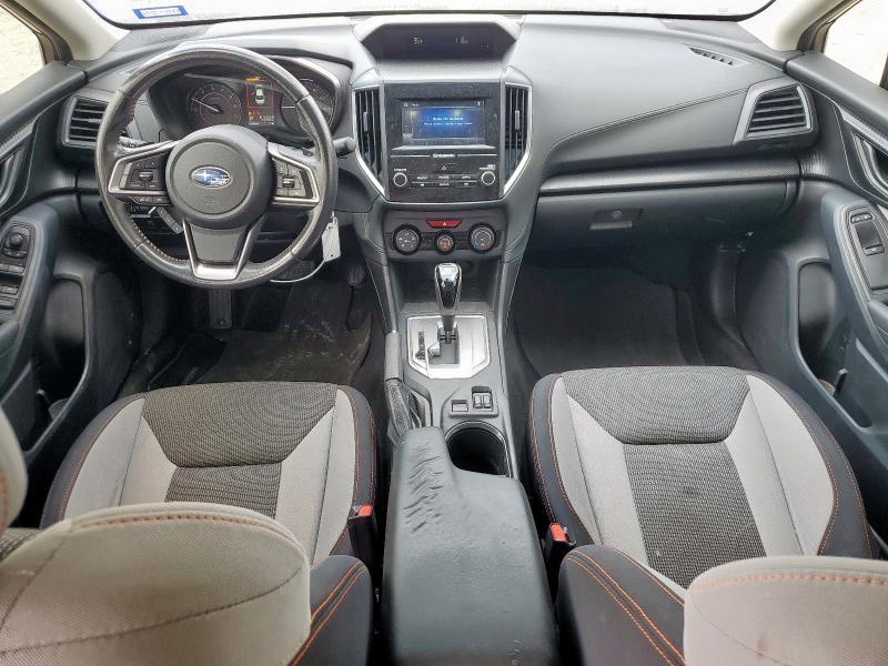 JF2GTADC4JH225557 - 2018 SUBARU CROSSTREK PREMIUM Grau Foto 8