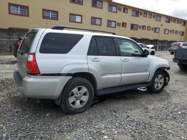 JTEZU14R660082184 - 2006 TOYOTA 4RUNNER SR5 ვერცხლისფერი ფოტო 3