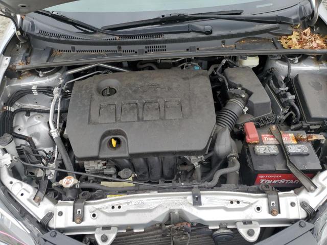 2T1BURHE6JC079215 - 2018 TOYOTA COROLLA L Gümüş fotoğraf 11
