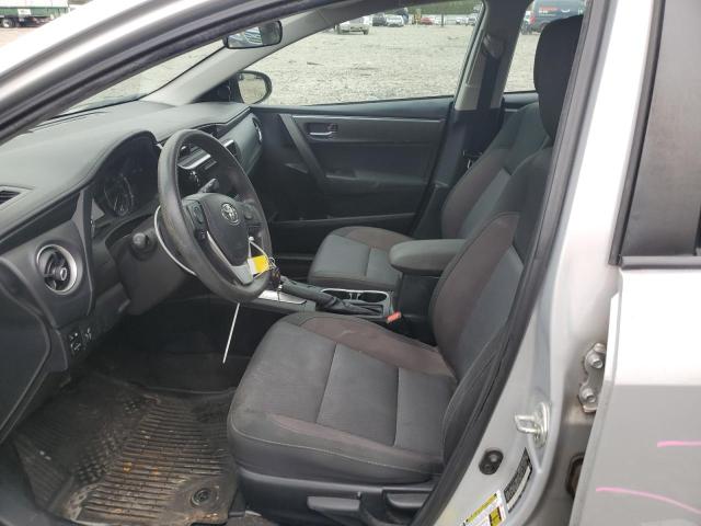 2T1BURHE6JC079215 - 2018 TOYOTA COROLLA L Gümüş fotoğraf 7