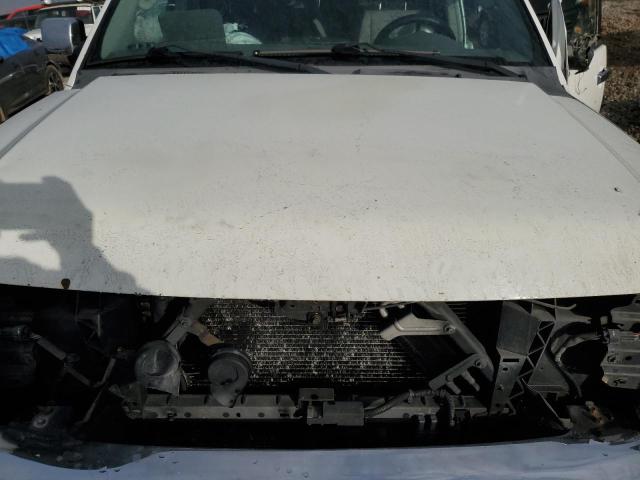 5N1AA08B26N701993 - 2006 NISSAN ARMADA SE WHITE photo 11