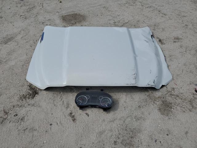 3C6UR5CJXSG560249 - 2025 RAM 2500 TRADESMAN WHITE photo 12