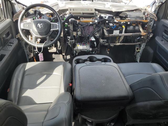 3C6UR5CJXSG560249 - 2025 RAM 2500 TRADESMAN WHITE photo 8