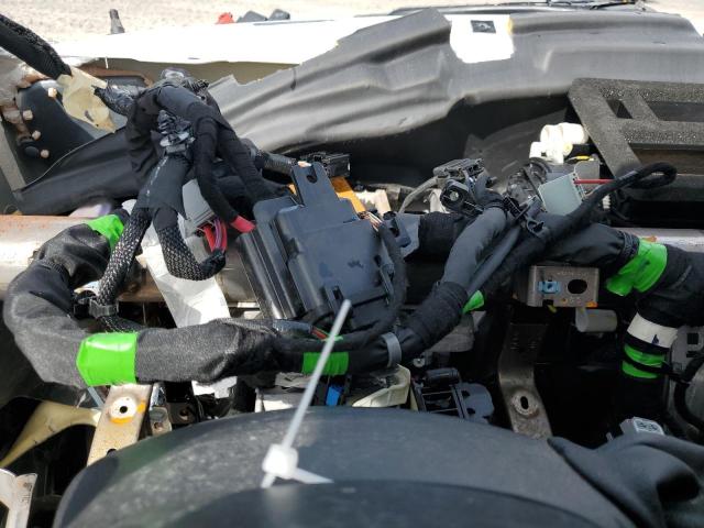 3C6UR5CJXSG560249 - 2025 RAM 2500 TRADESMAN WHITE photo 9