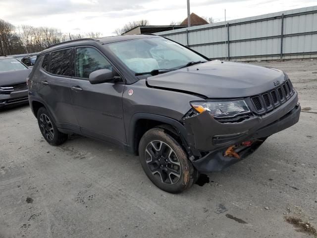 3C4NJDDB9KT759791 - 2019 JEEP COMPASS TRAILHAWK GRAY photo 4