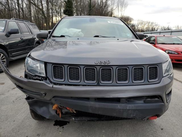 3C4NJDDB9KT759791 - 2019 JEEP COMPASS TRAILHAWK GRAY photo 5