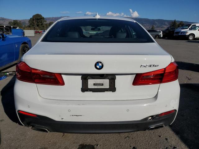 WBAJA9C5XJB249941 - 2018 BMW 530E WHITE photo 6