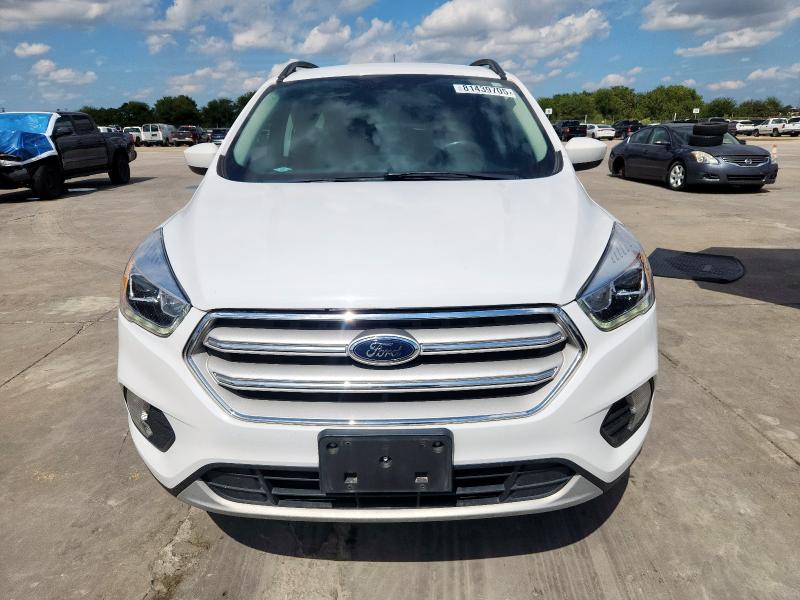 1FMCU9HD5JUC33147 - 2018 FORD ESCAPE SEL Blanc photo 5