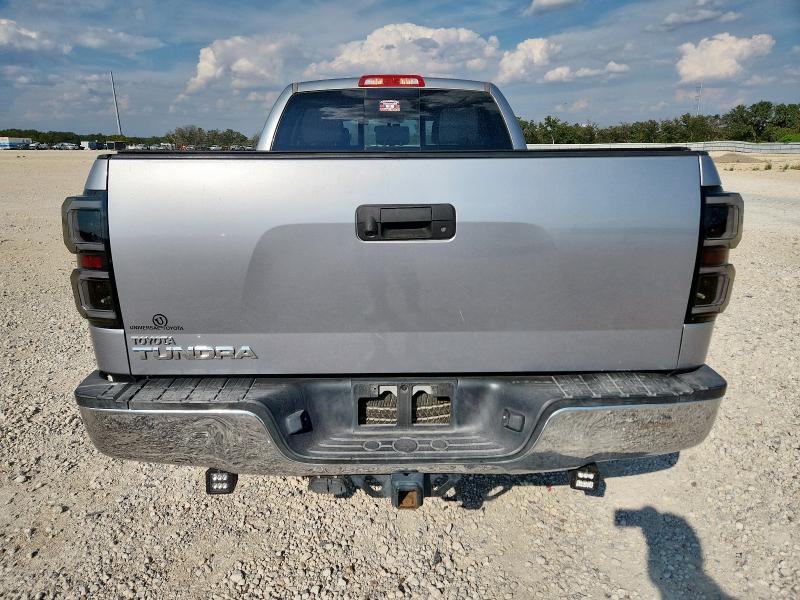 5TFRM5F12DX055927 - 2013 TOYOTA TUNDRA DOUBLE CAB SR5 GRAY photo 6