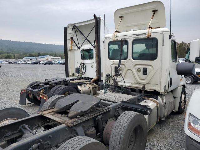 1FUJGEDV7DLFJ2583 - 2013 FREIGHTLINER CASCADIA 1 أبيض صورة 4