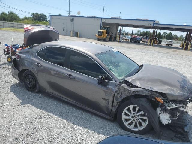 4T1C11AK0NU056922 - 2022 TOYOTA CAMRY LE GRAY photo 4