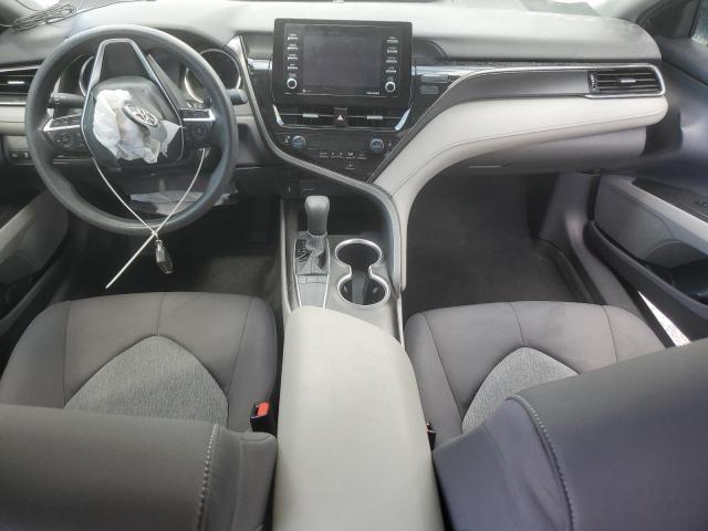 4T1C11AK0NU056922 - 2022 TOYOTA CAMRY LE GRAY photo 8