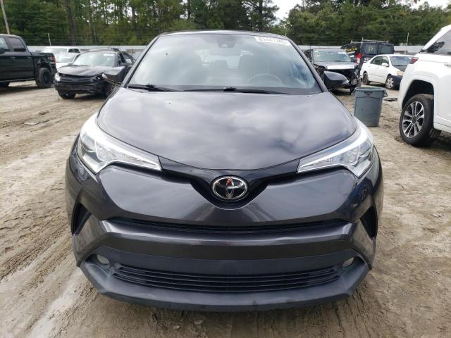 NMTKHMBX8JR029360 - 2018 TOYOTA C-HR XLE GRAY photo 5