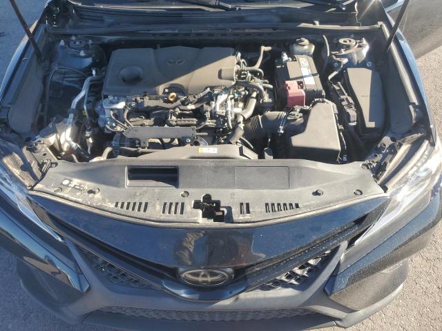 4T1B11HK9JU625570 - 2018 TOYOTA CAMRY L ლურჯი ფოტო 11