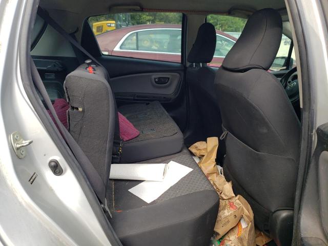 VNKKTUD36GA061683 - 2016 TOYOTA YARIS L ვერცხლისფერი ფოტო 11