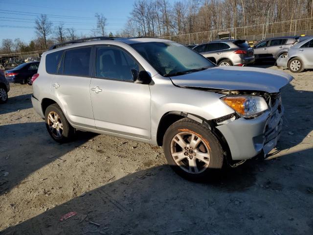 2T3BF4DV8CW231359 - 2012 TOYOTA RAV4 SILVER photo 4