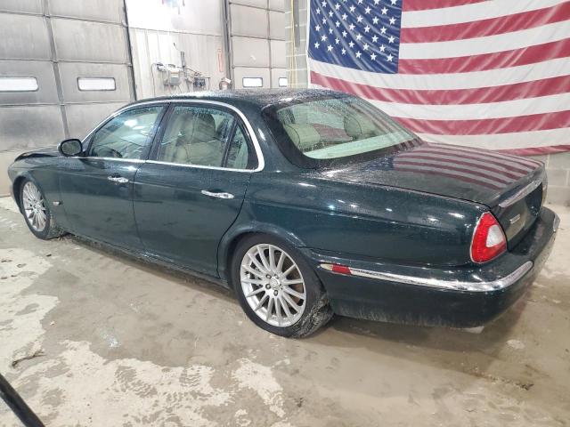 SAJWA71B77SH13514 - 2007 JAGUAR XJ8 GREEN photo 2