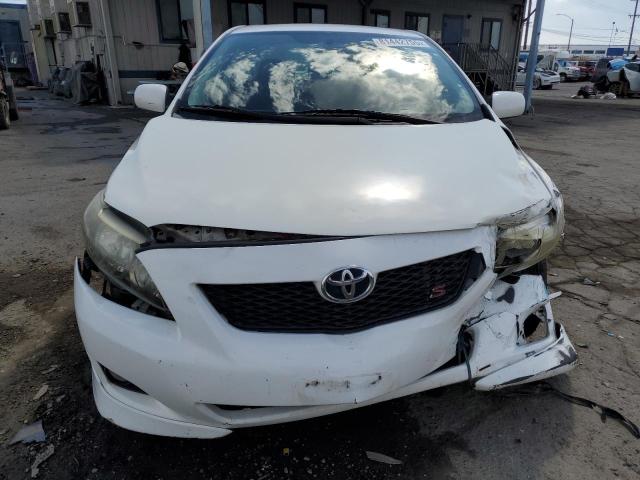 1NXBU4EE9AZ216623 - 2010 TOYOTA COROLLA BASE Սպիտակ լուսանկար 5