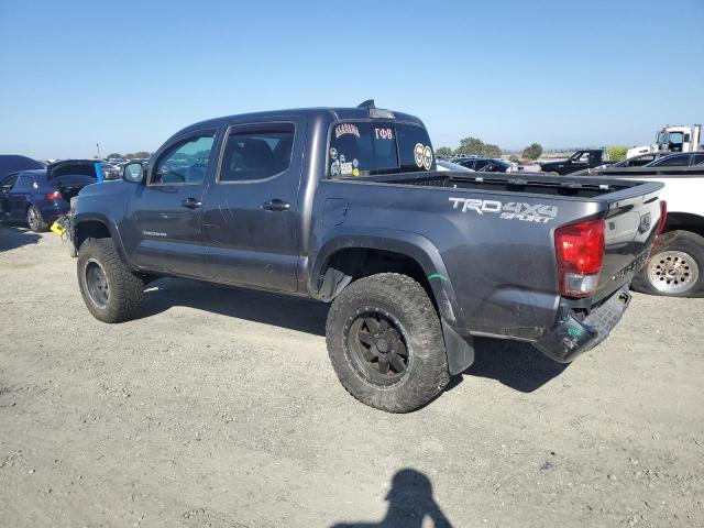 5TFCZ5AN0HX086651 - 2017 TOYOTA TACOMA DOUBLE CAB GRAY photo 2