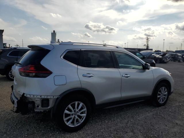 KNMAT2MV2JP522568 - 2018 NISSAN ROGUE S Srebrny zdjęcie 3